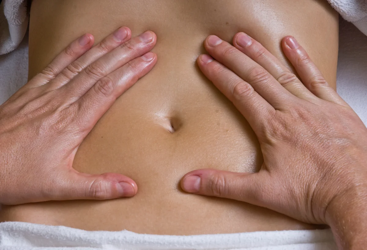 Massage du ventre